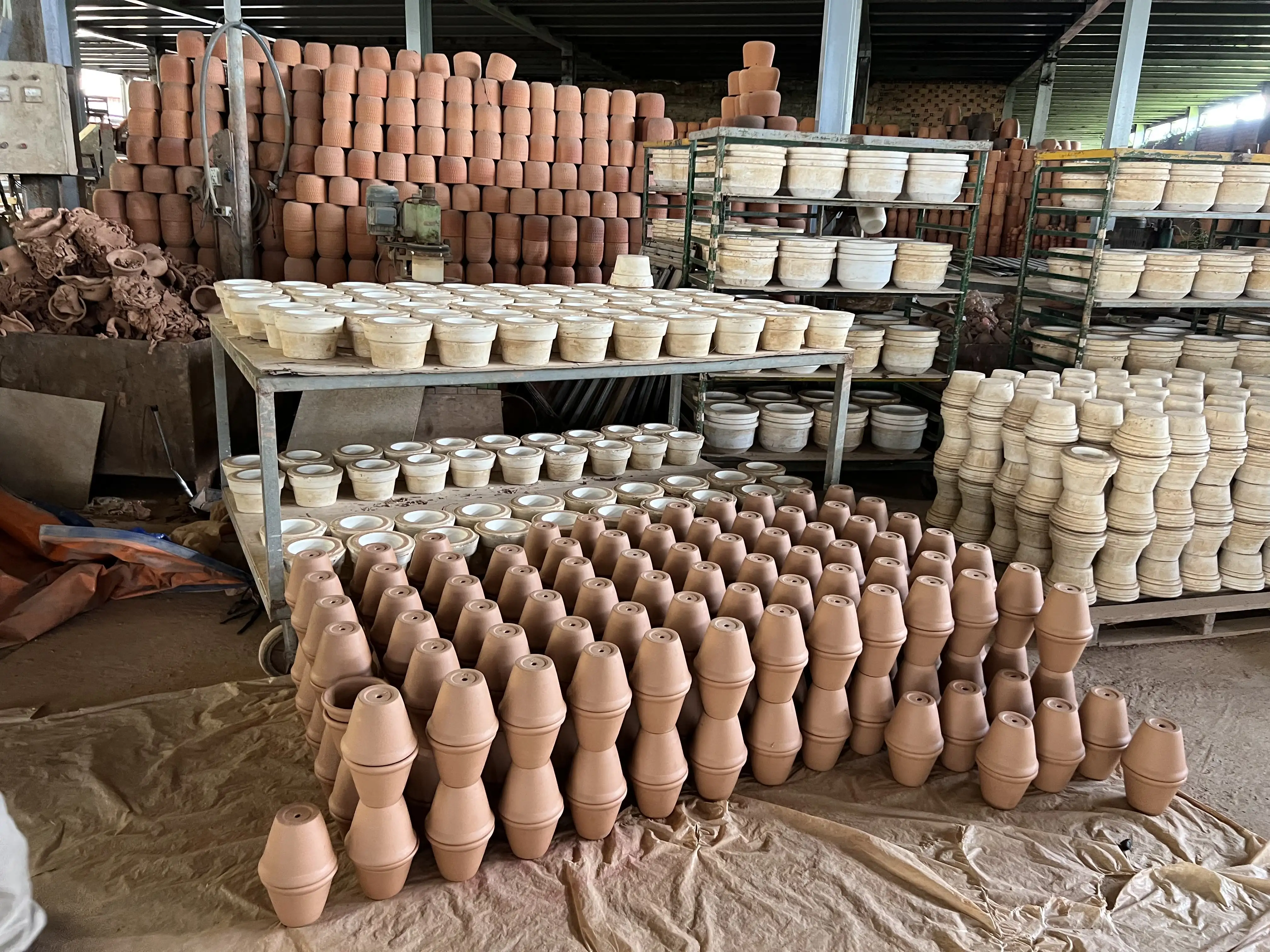 Terracotta pot/ Flowers Planters/ terracotta pots wholesale