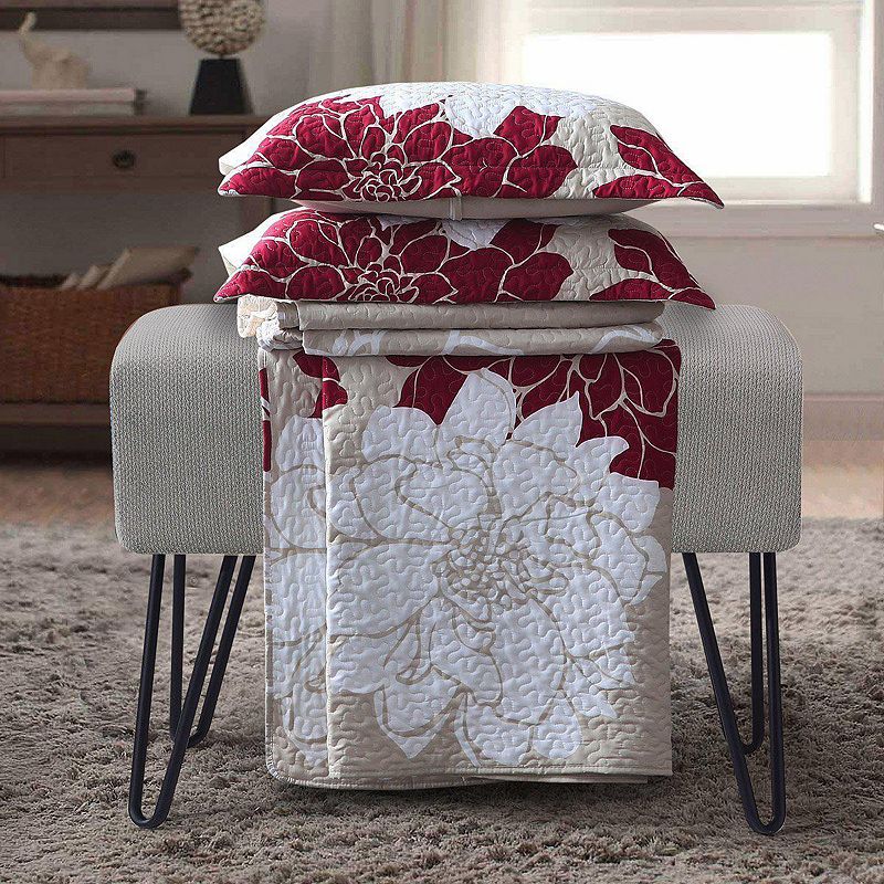 Helena Burgundy Reversible Quilt Bedspread Set