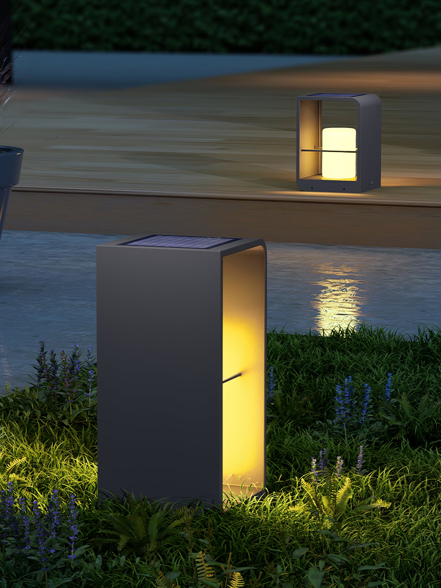 Lantern Garden Solar Outdoor Light