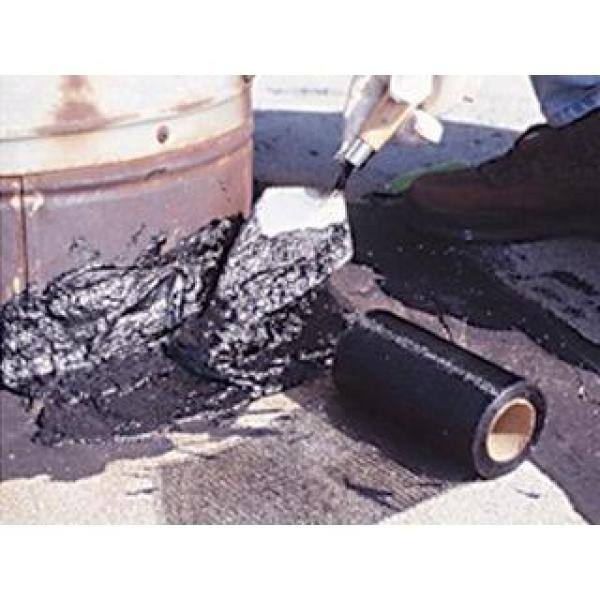 Gardner 4.75 Gal. Wet-R-Dri Plus Pro Flashing Asphalt Roof Patch Coating Cement 7345-GA