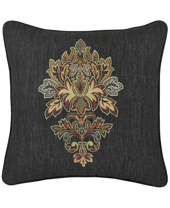 J Queen New York Michalina Decorative Pillow， 18