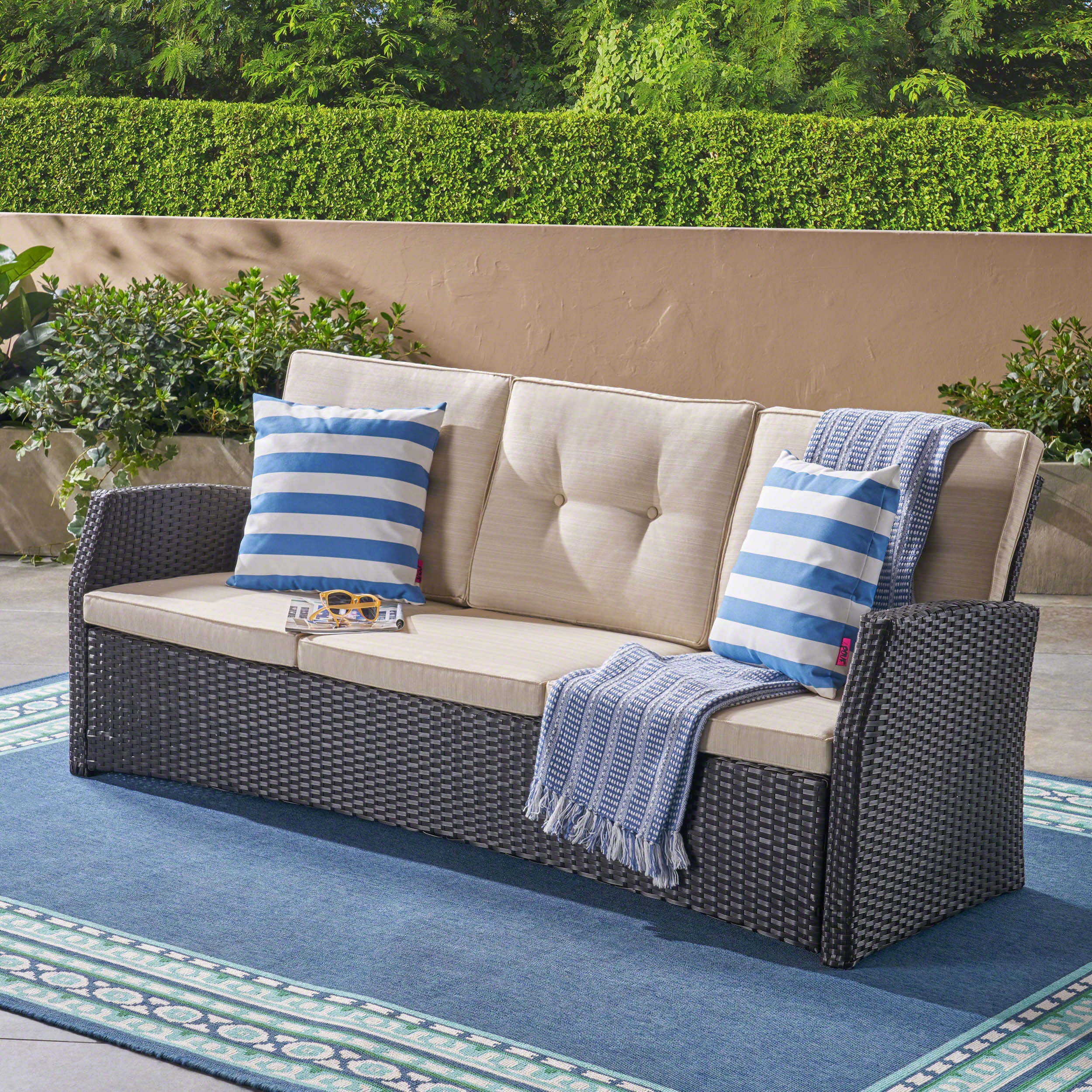 Amigo Outdoor 3 Seater Wicker Sofa