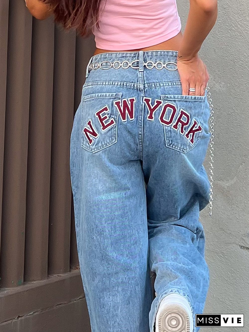 Back Embroidered Loose Jeans