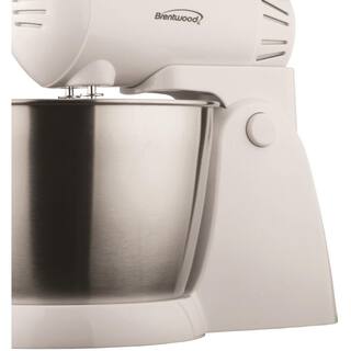 Brentwood Appliances 3 Qt. 5-Speed + Turbo White Electric Stand Mixer with Bowl SM-1152