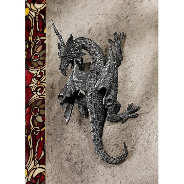 Design Toscano Horned Dragon Of Devonshire Wall Sculpture