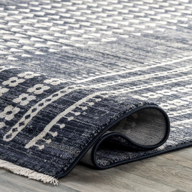 Nuloom Fatimah Modern Striped Area Rug