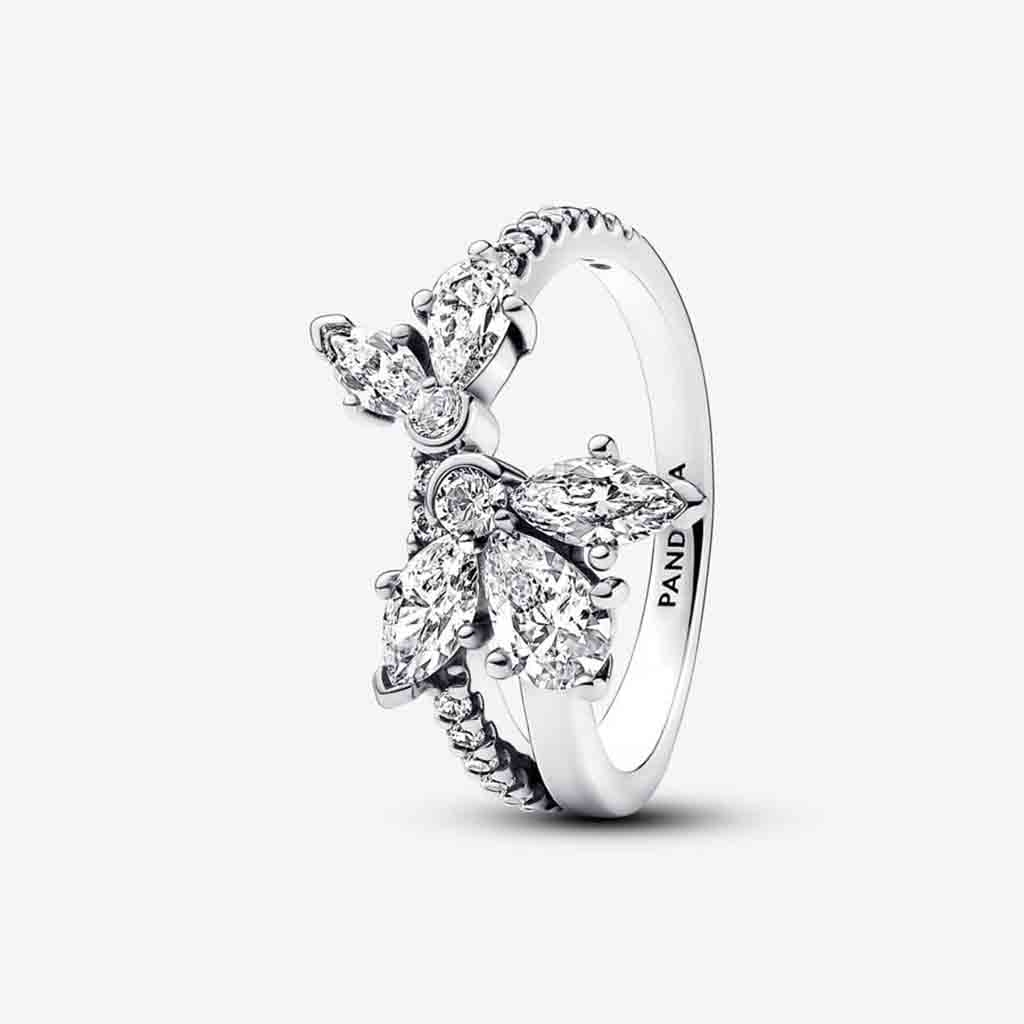 PANDORA  Sparkling Asymmetrical Herbarium Cluster Ring