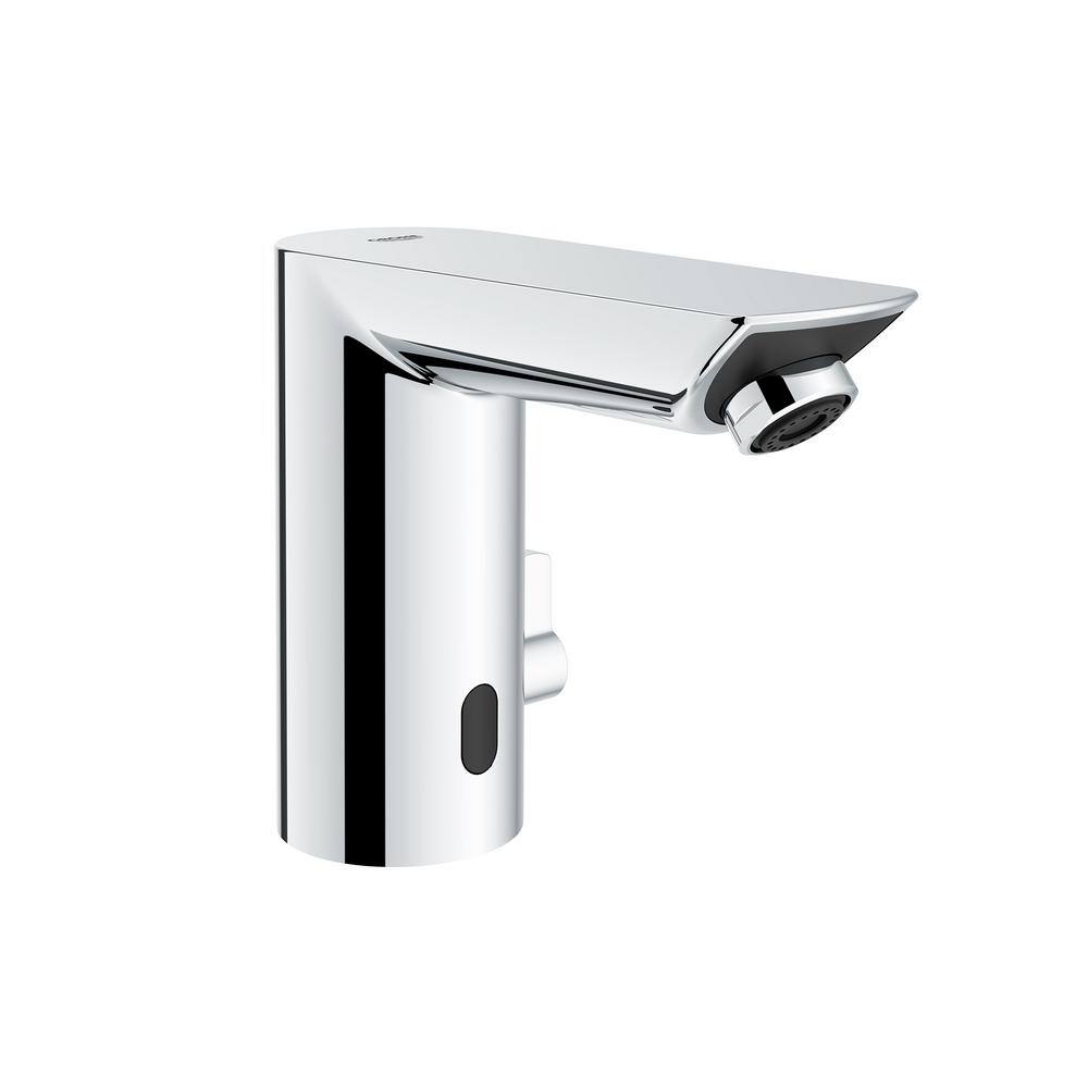 GROHE Bau Cosmopolitan Battery Powered Single Hole Touchless Bathroom Faucet with Temperature Control Lever StarLight Chrome 36466000