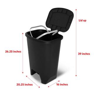 Glad 20 Gal. Black Step-On Plastic Trash Can with Clorox Odor Protection of The Lid GLD-74230-1