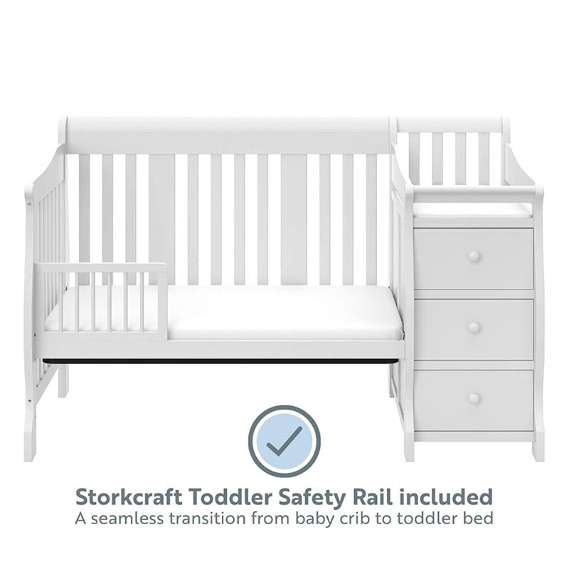 Bowery Hill Traditional Wood 4-in1 Crib & Changer Combo in White