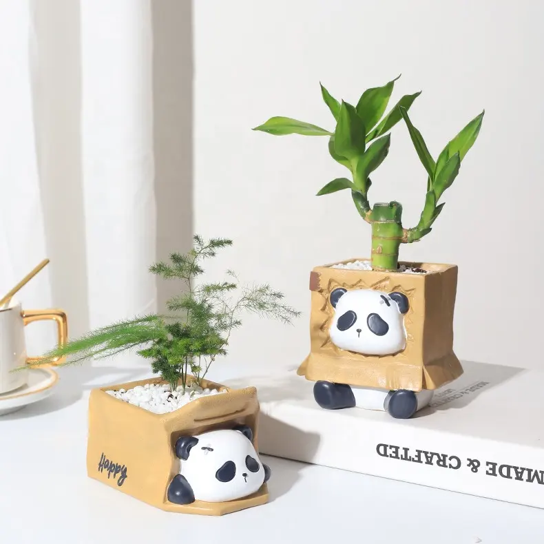 New Handmade Custom Animal Resin Succulents Planting Container De Fleur Decor Salon Cartoon Panda Decorative Planter Flower Pots