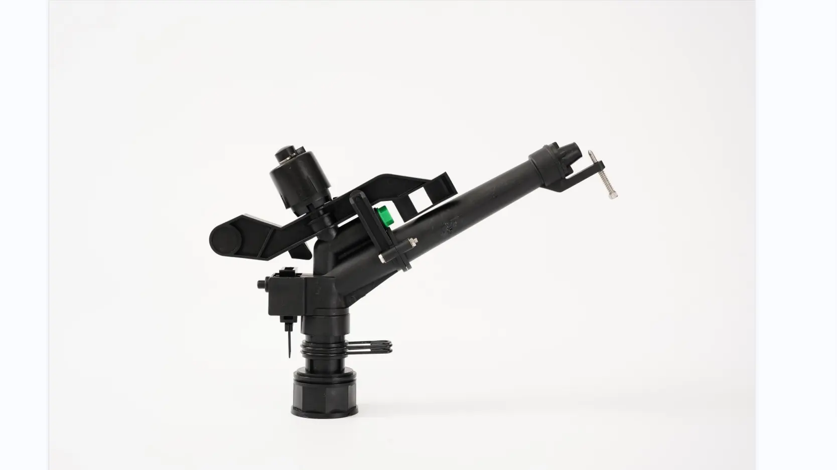 360 degree automatic rotating irrigation sprinkler for farm fields