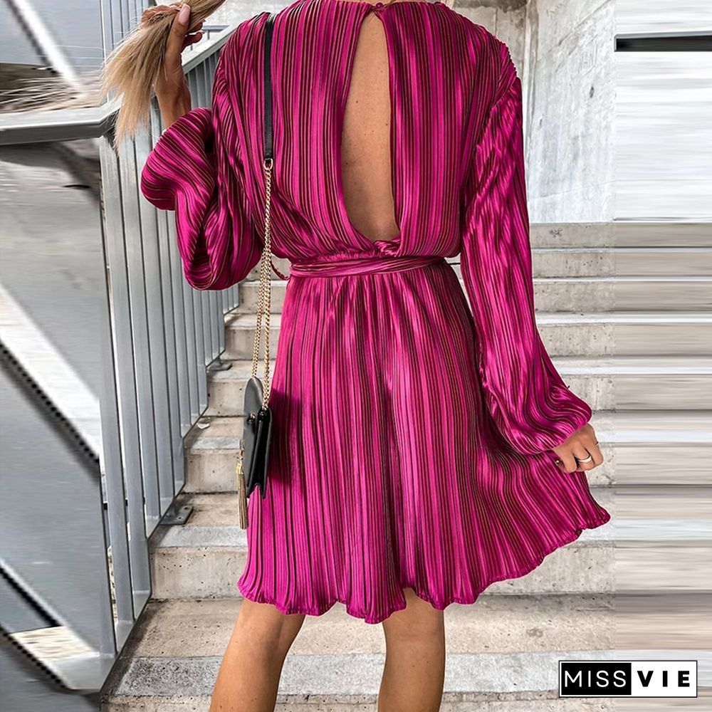 New Fashion Backless Pleated A-Line Dress Autumn Casual V Neck Long Sleeve Dress Elegant Solid Lace-up Waist Mini Dress Vestidos