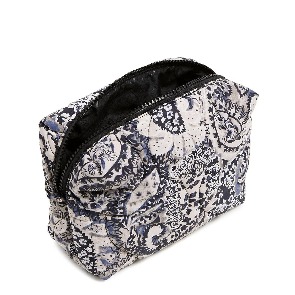 Vera Bradley  Featherweight Medium Cosmetic Bag in Stratford Paisley