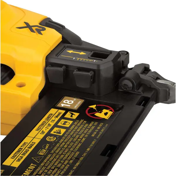 DEWALT 20V MAX XR 18 Gauge Brad Nailer