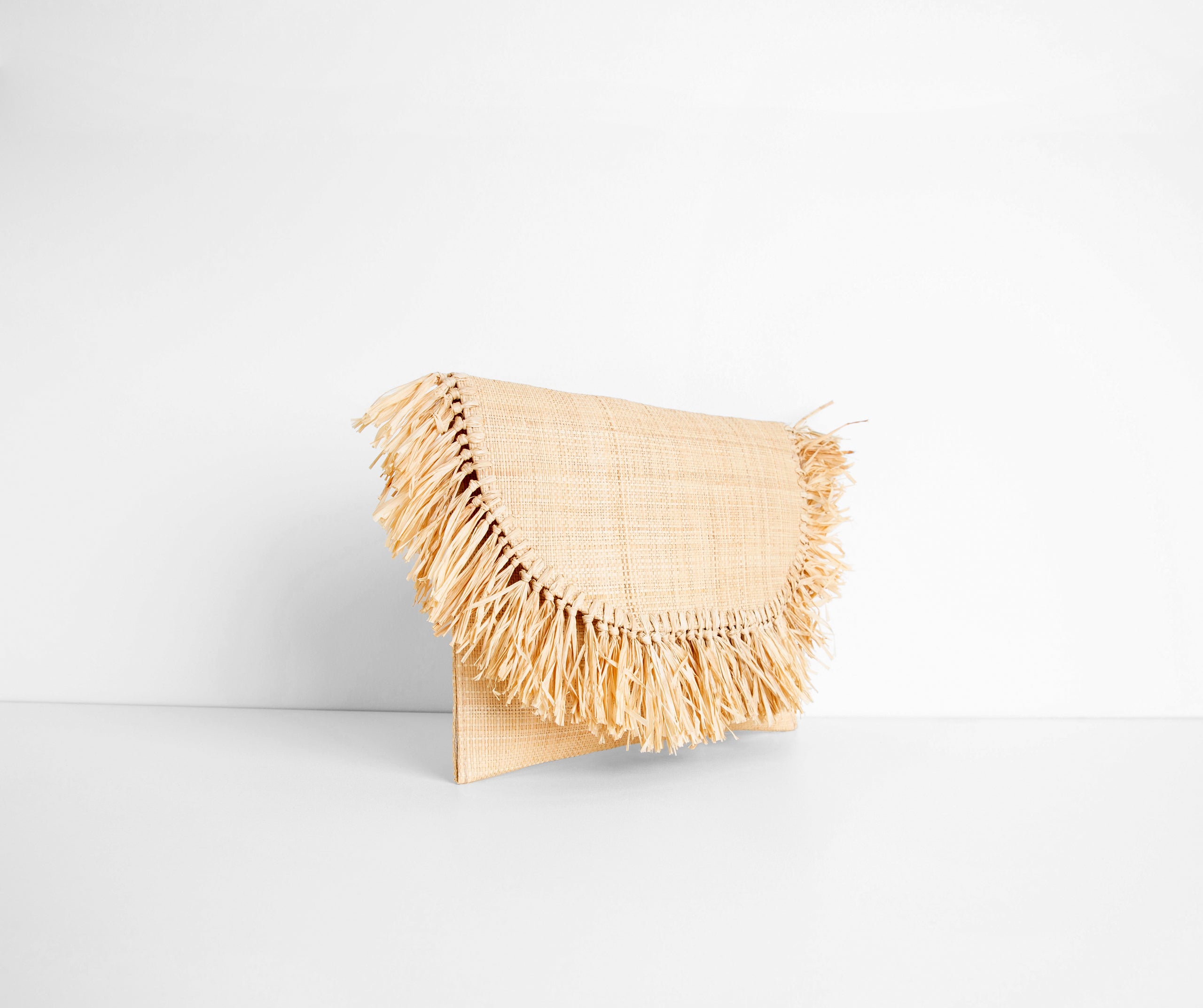 Island Time Straw Fringe Clutch