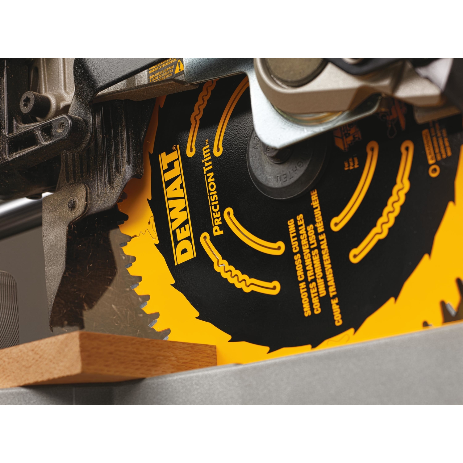 DW 7-1/4 in. D X 5/8 in. Precision Trim Carbide Saw Blade 40 teeth 1 pk