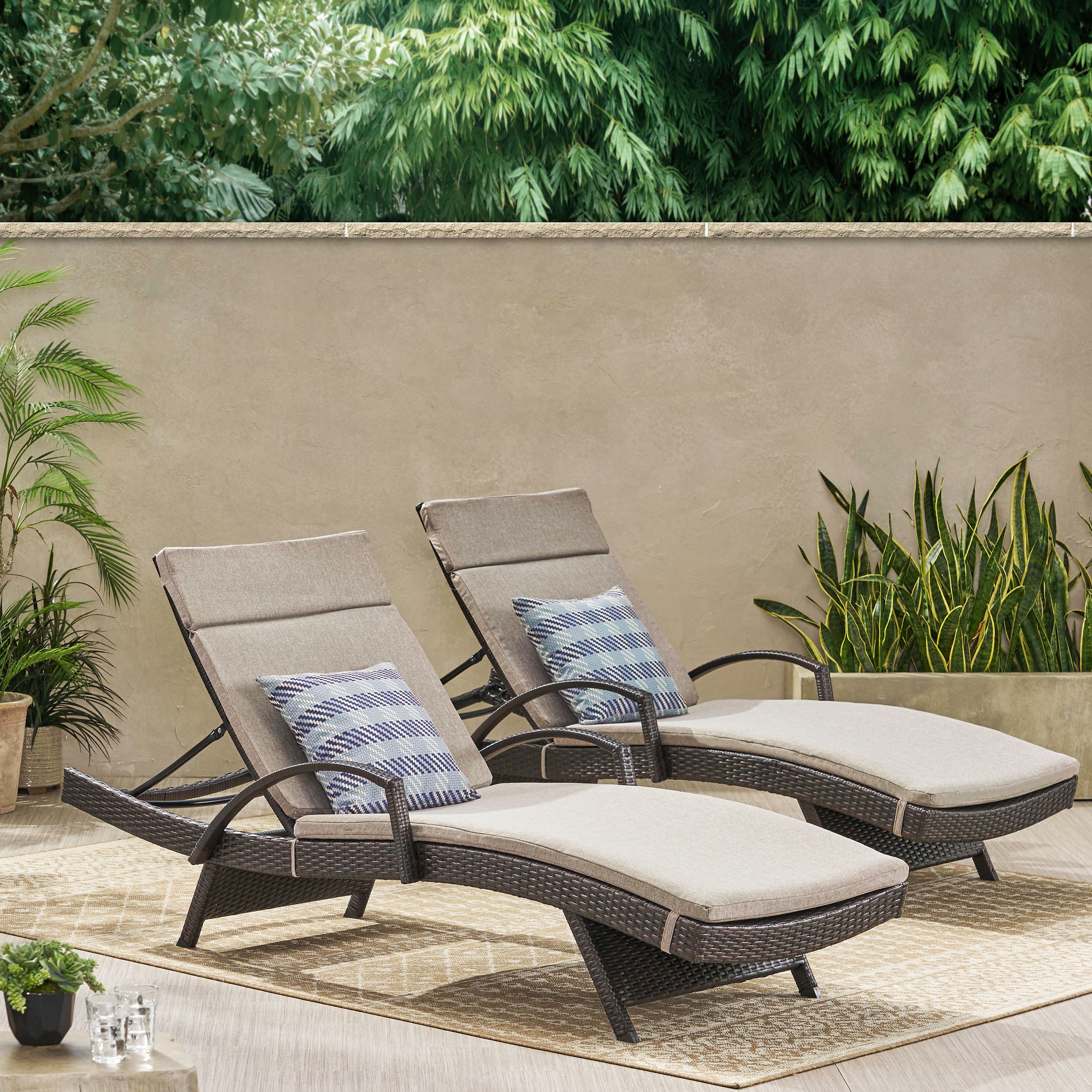 Lakeport Outdoor Wicker Armed Chaise Lounge Chairs w/ Cushions (set of 2)