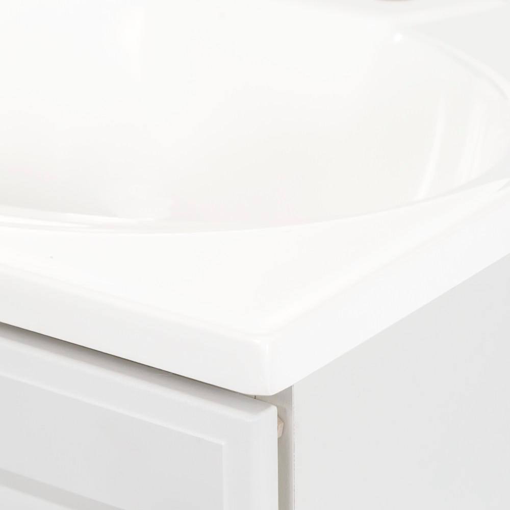 Glacier Bay 18.5 in. W x 18 in. D x 33.6 in. H Freestanding Bath Vanity in White with White Cultured Marble Top GB18P2-WH