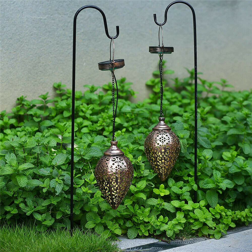 Hanging Solar Lights Solar Lantern LED Garden Lights Metal Lamp Waterproof for Outdoor，Home Decorative，Party，Festival，Christmas