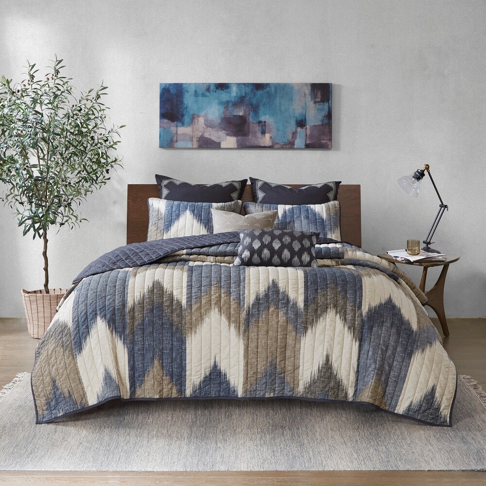 INK+IVY Alpine Navy 3 Piece Printed Cotton Quilt Set