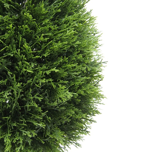 Vickerman Cedar Teardrop Shaped Bush