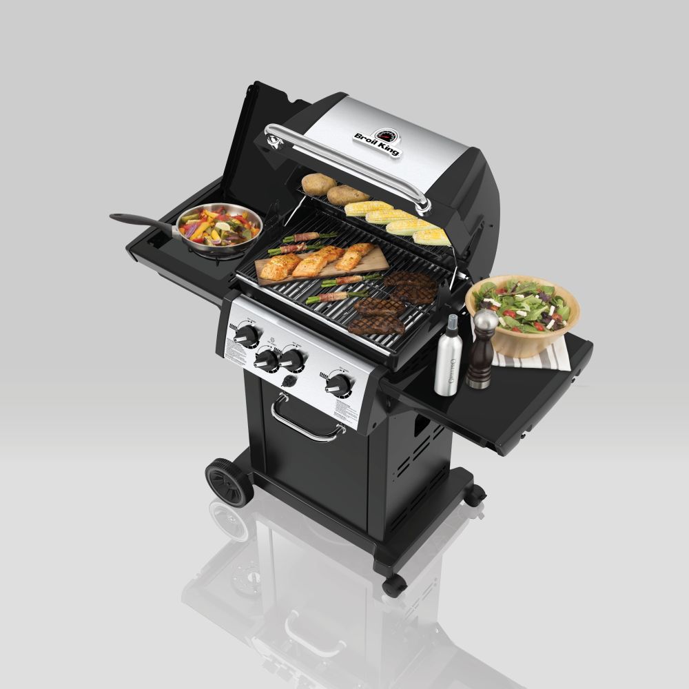 Monarch 340 3-Burner Liquid Propane Gas Grill ;