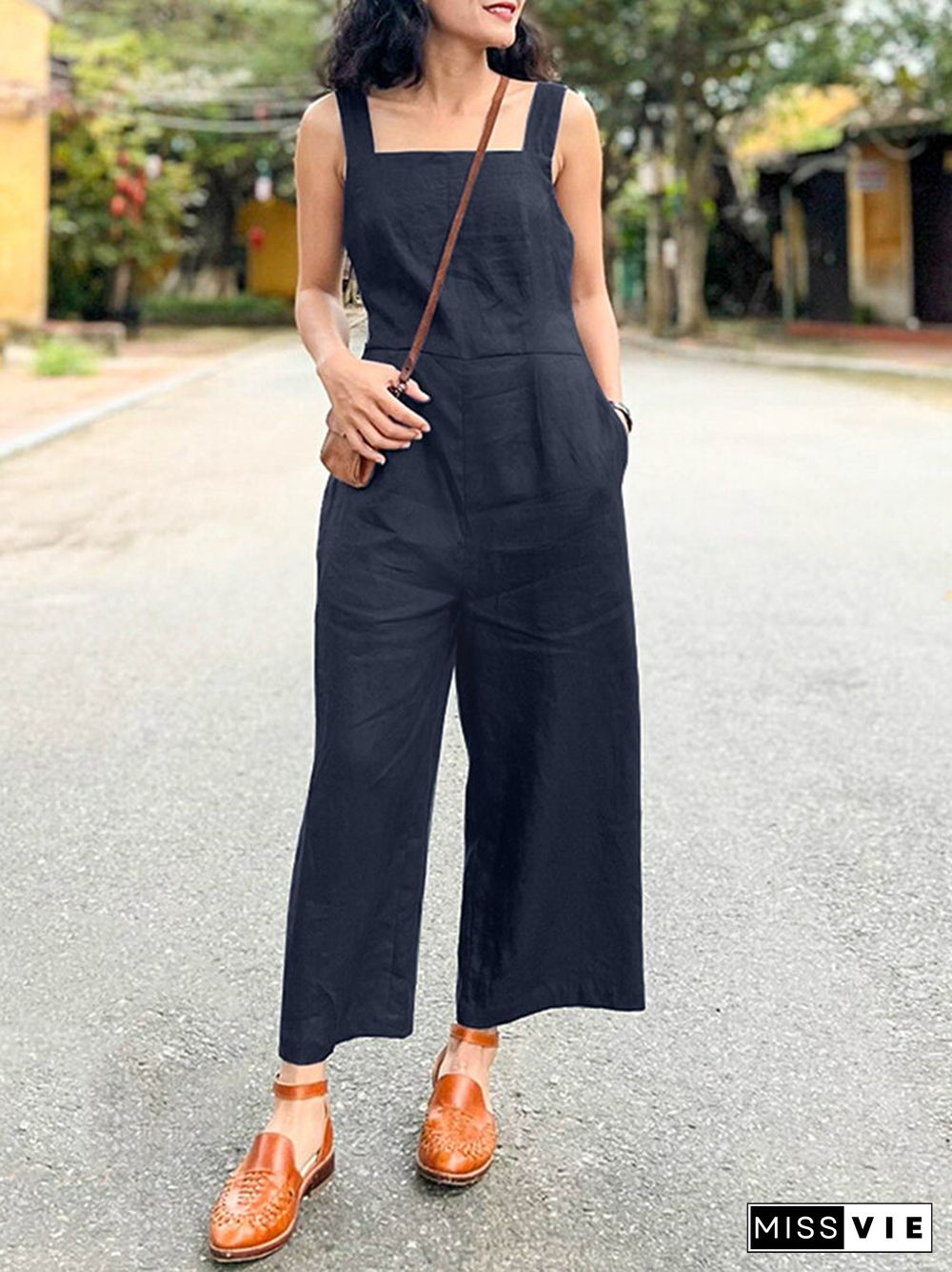 Solid Pocket Square Collar Sleeveless Wide Leg Jumpsuit