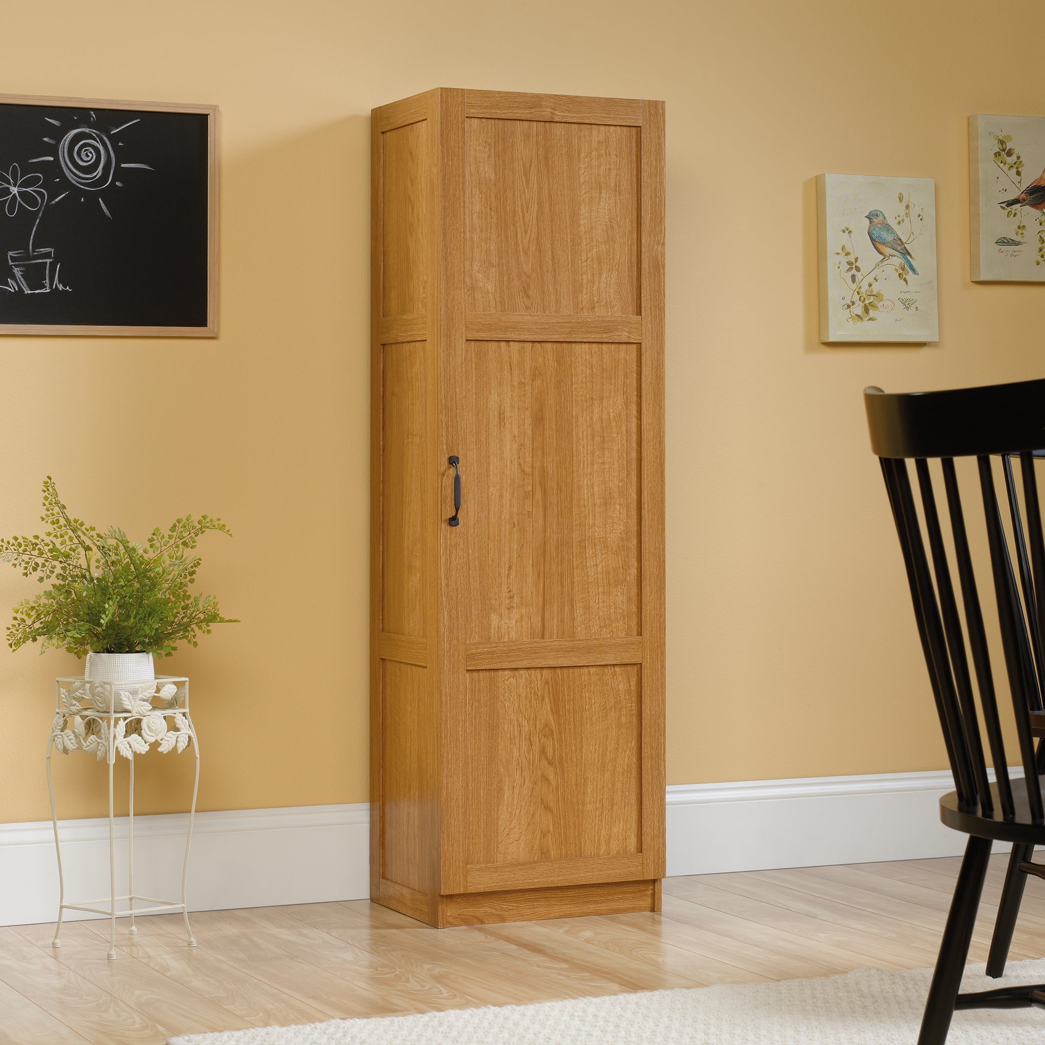 Sauder Storage Cabinet， Highland Oak Finish