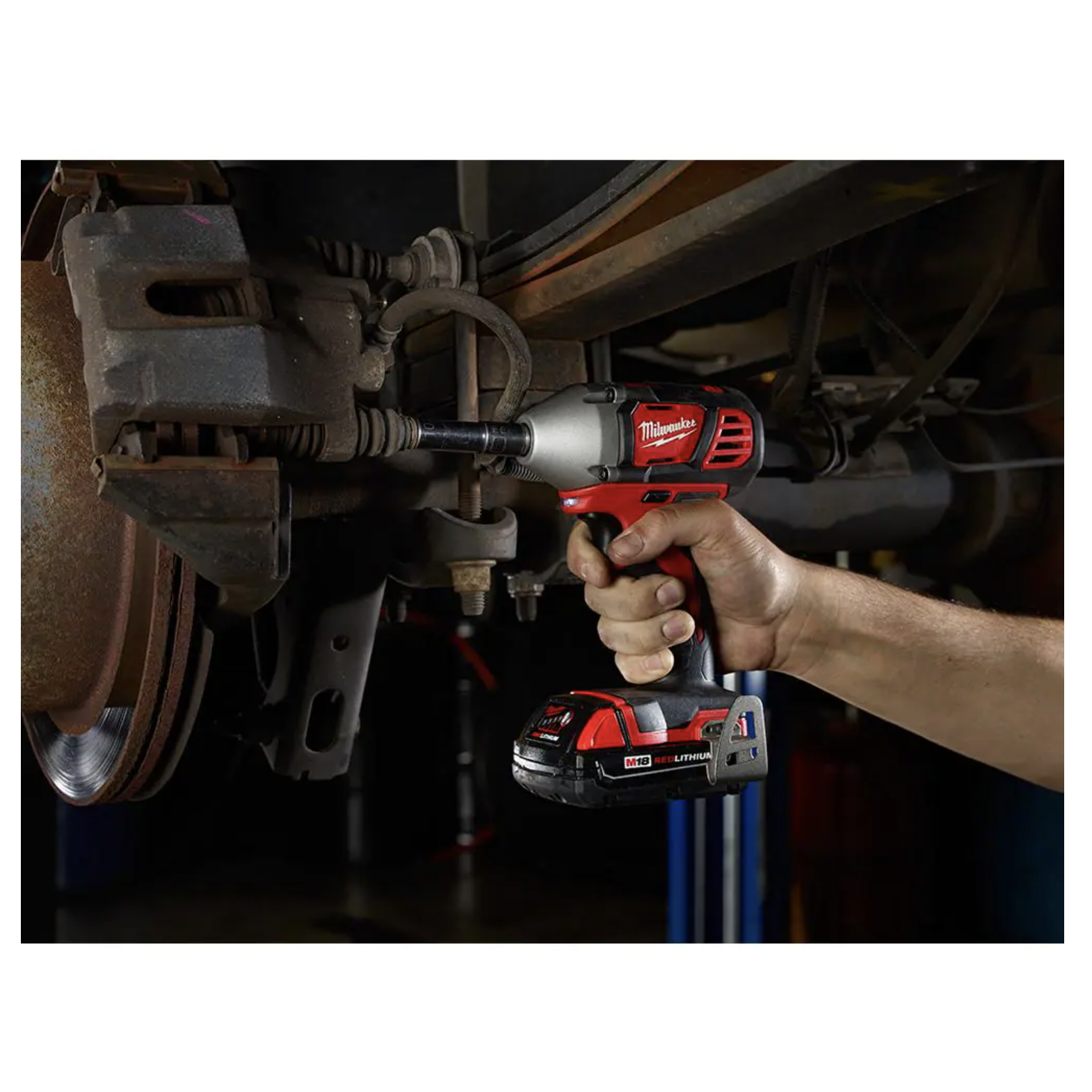 Milwaukee M18 18-Volt Lithium-Ion Cordless 3/8 in. Impact Wrench W/ Friction Ring， Tool-Only (2658-20)