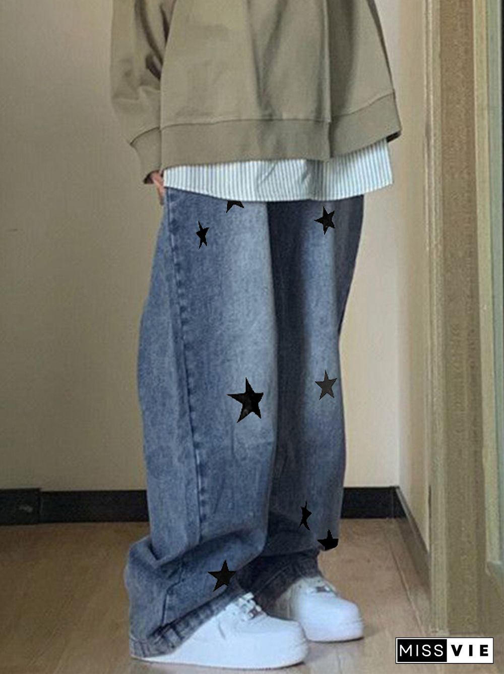 Pocket Wash Star Print Boyfriend Jeans