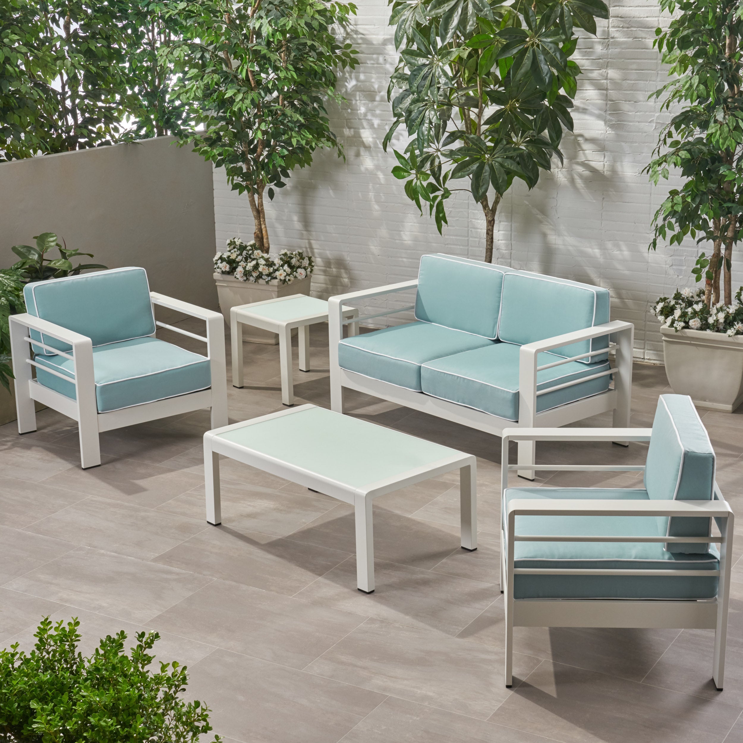 Yolanda Coral Outdoor 4 Seater Aluminum Chat Set with Side Table