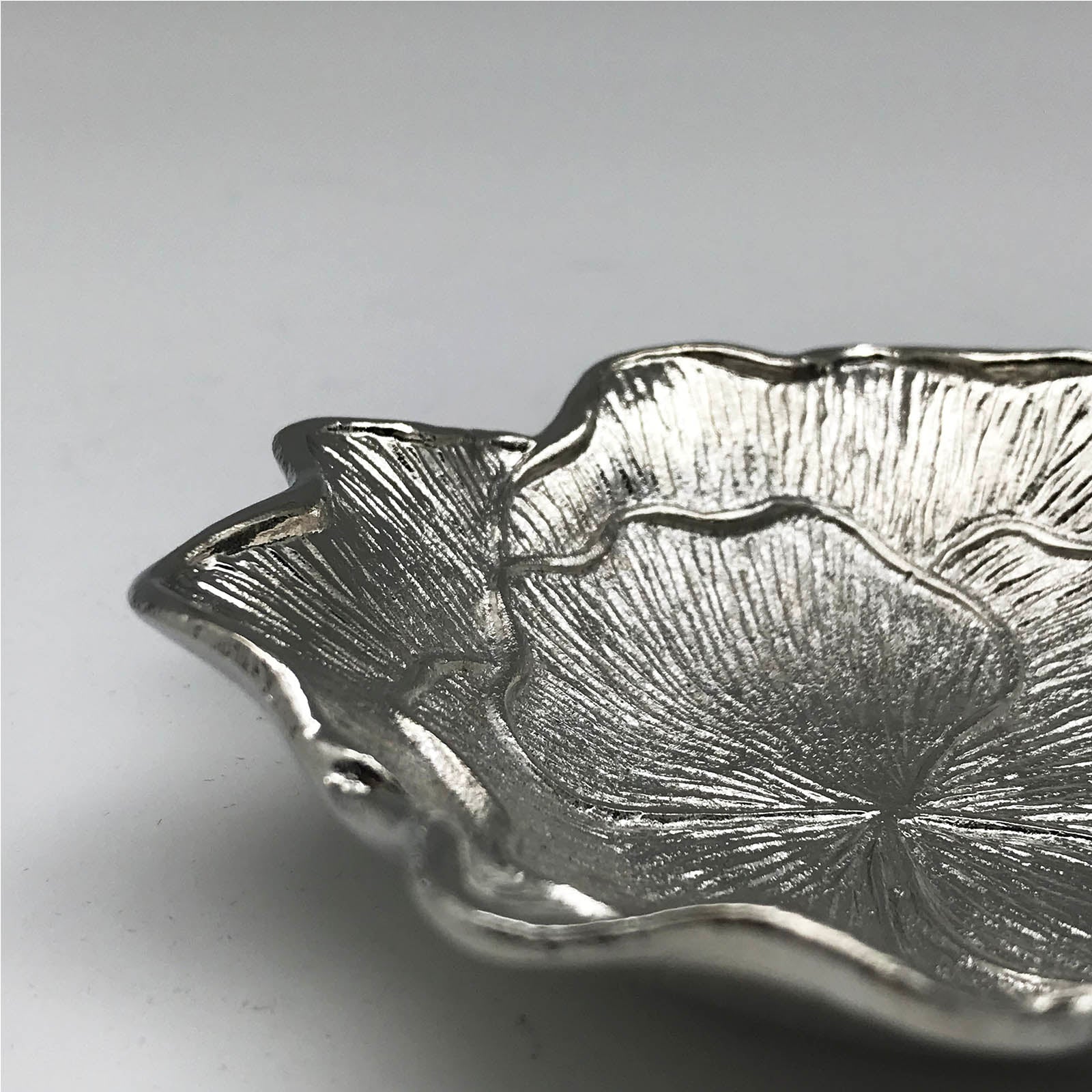 Handmade Zinc Plate/Ashtray  Chrome 48146A0B9