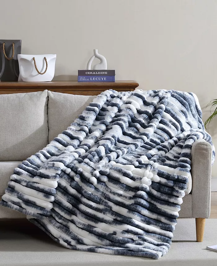 French Connection Abstract Printed Faux Fur Throw Blanket， 60 x 50