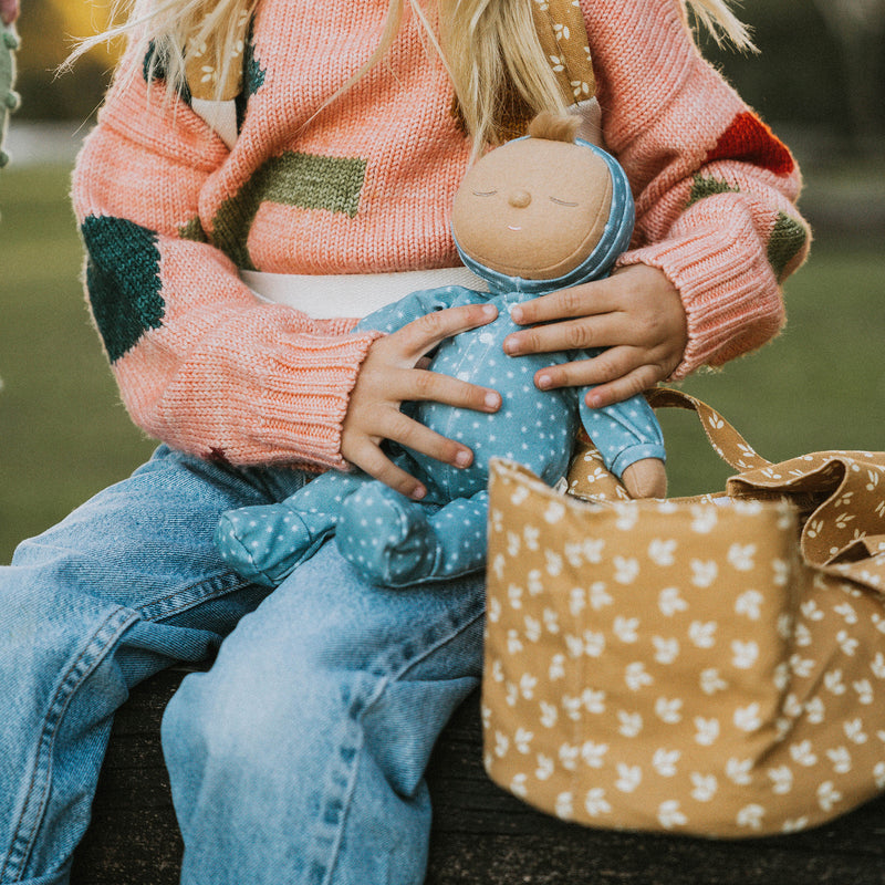 Dinkum Doll Carry Cot - Leaf by Olli Ella