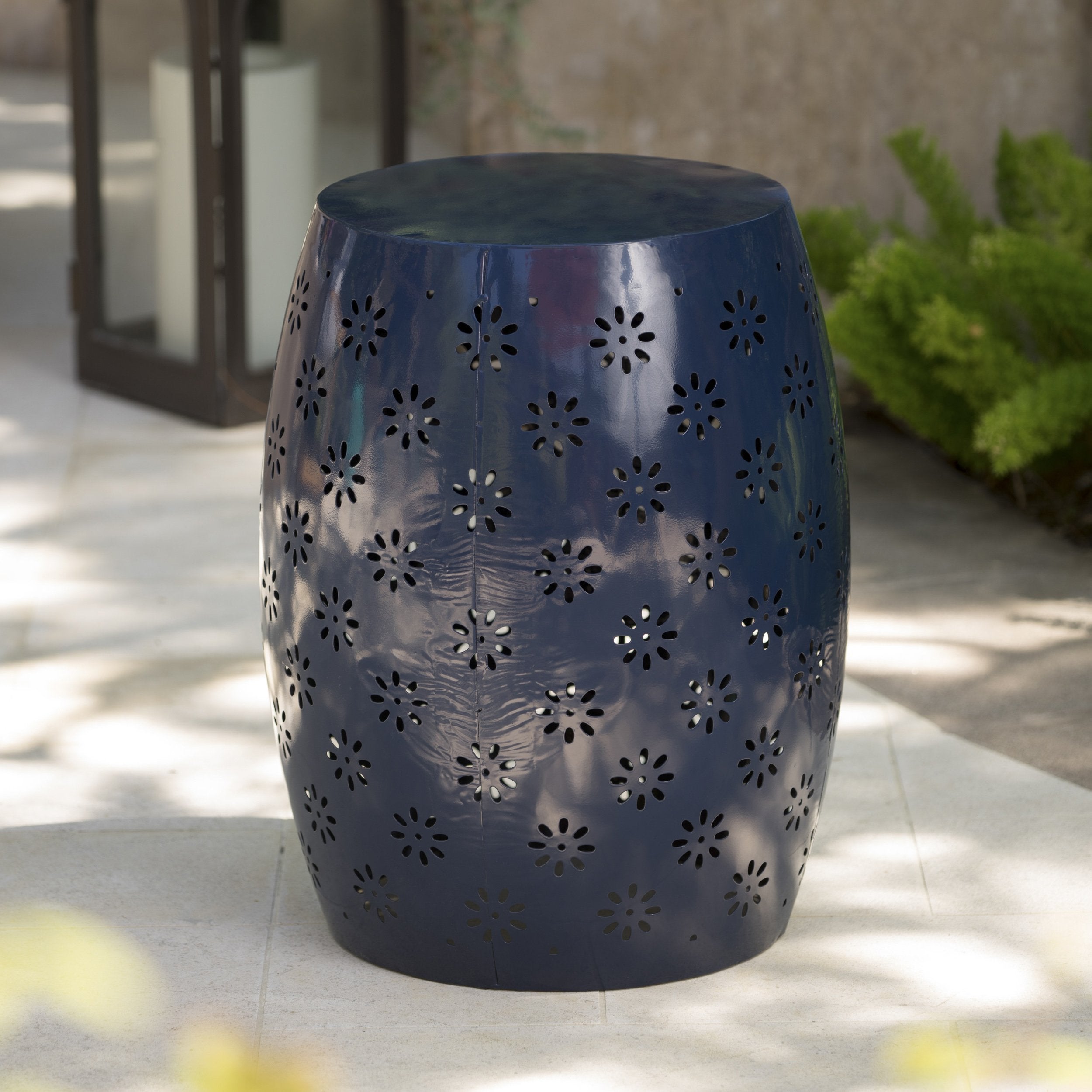 Breeze Outdoor Modern Floral Lace-Cut Metal Accent Side Table