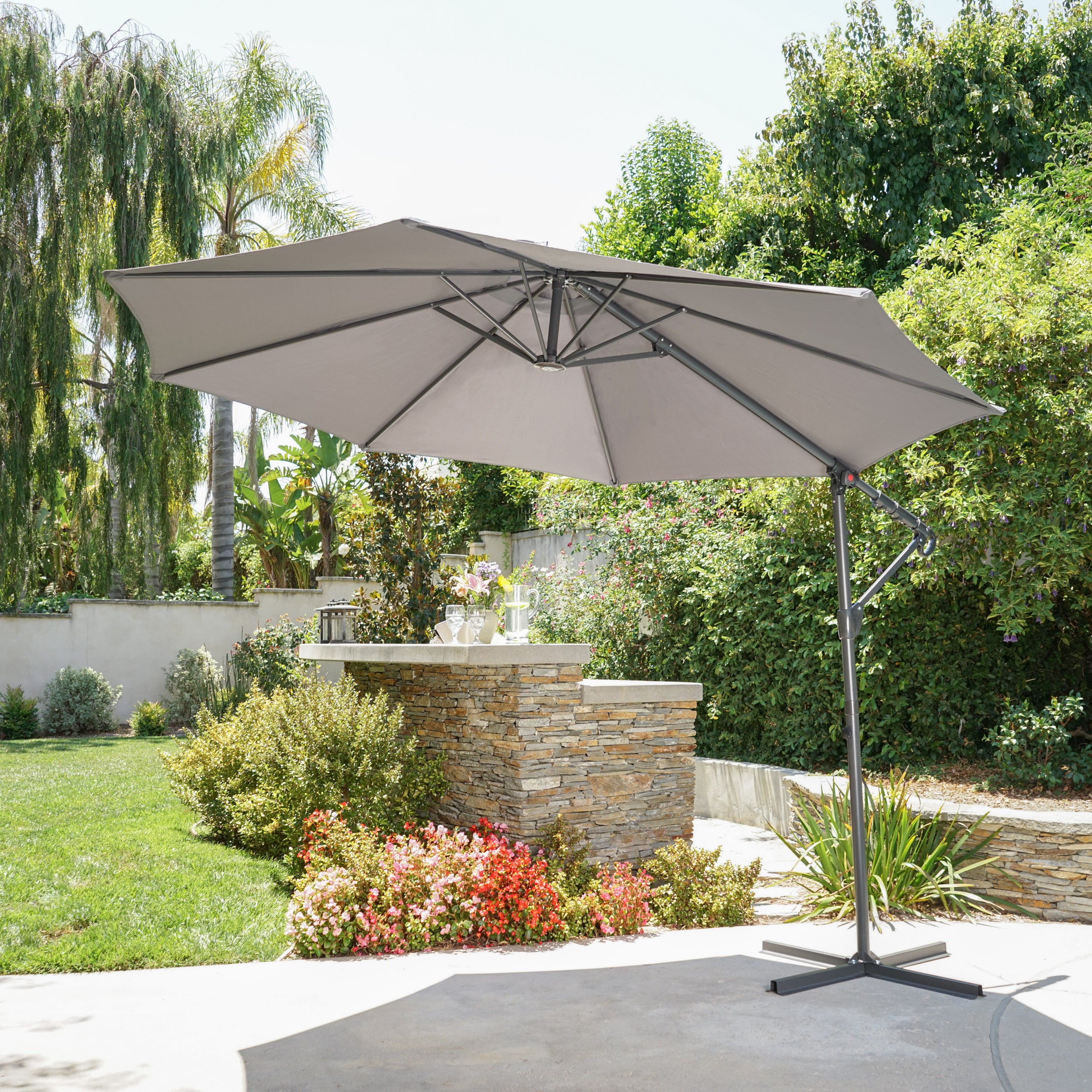 Sloane Outdoor Water Resistant Steel Frame Banana Sun Canopy