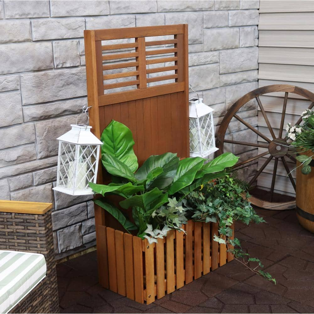 Sunnydaze Decor 44 in. Outdoor Garden Wood Planter Box with Privacy Screen LAM-676