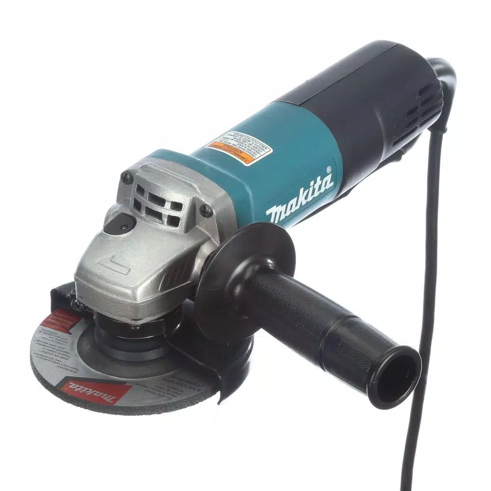 Makita 7.5 Amp 4-1/2 in. Paddle Switch Angle Grinder and#8211; XDC Depot