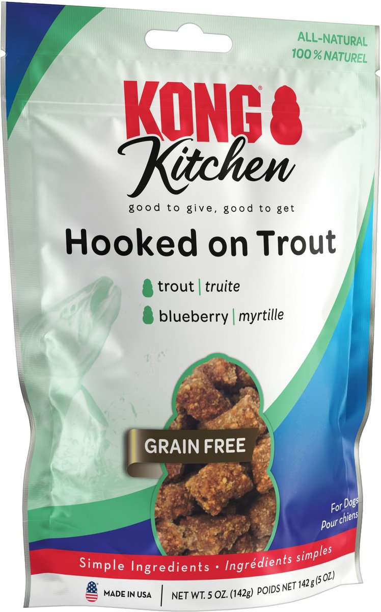 KONG Kitchen Hooked On Trout Grain-Free Cod Chewy Dog Treats， 5-oz box