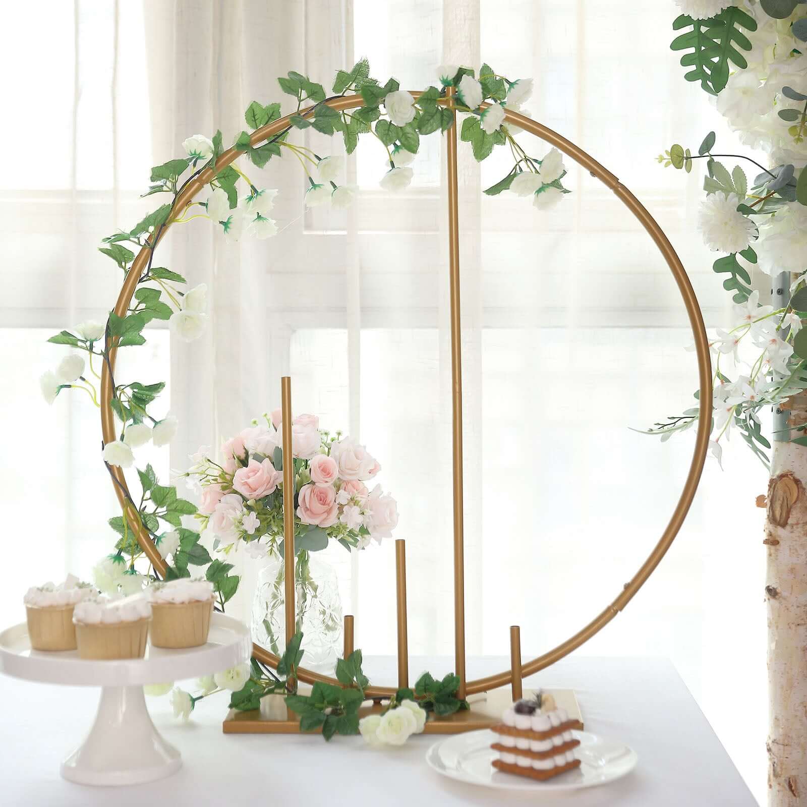 Gold Metal Round Floral Hoop Wedding Table Centerpiece With Pillars, Self Standing Balloon Arch Frame 24