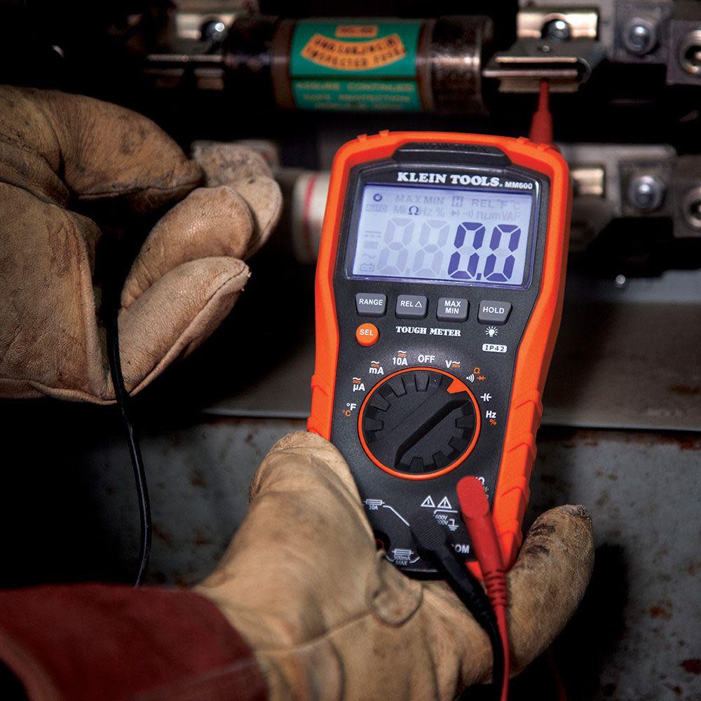 Digital Multimeter Auto-Range 1000V ;