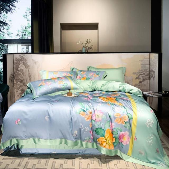 Refined Bed Linen Set