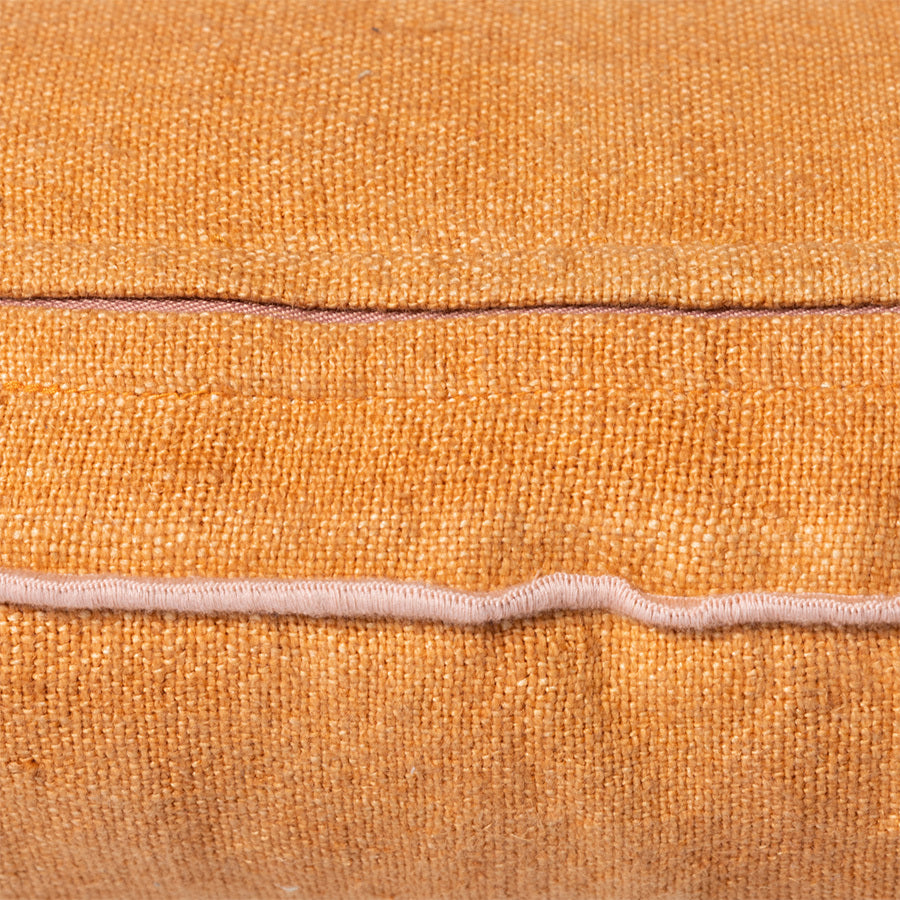 Pillow with trim - Spicy ginger