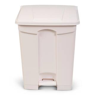 Toter 18 Gal. White Fire Retardant Step-On Trash Can SOF18-00WHI