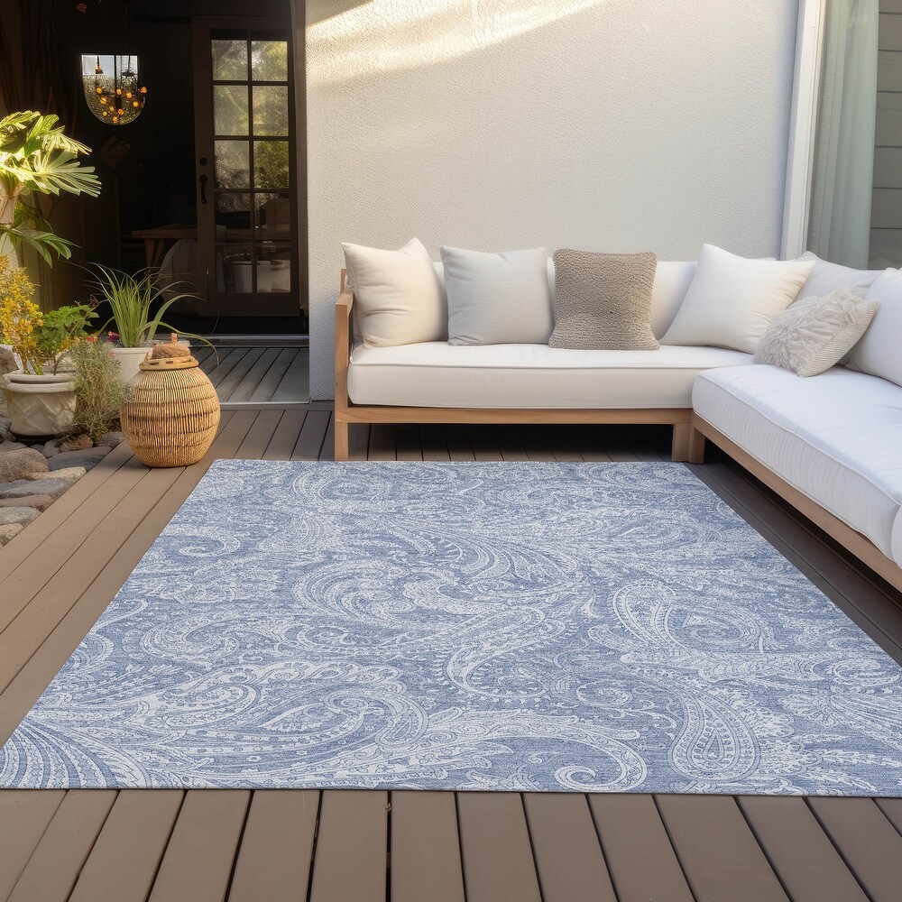 Machine Washable Indoor/ Outdoor Chantille Traditional Paisley Rug