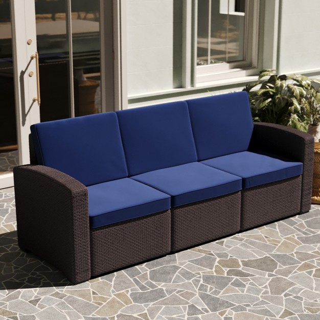 Merrick Lane Outdoor Furniture Resin Sofa Faux Rattan Wicker Pattern Patio 3 seat Sofa With All weather Cushions