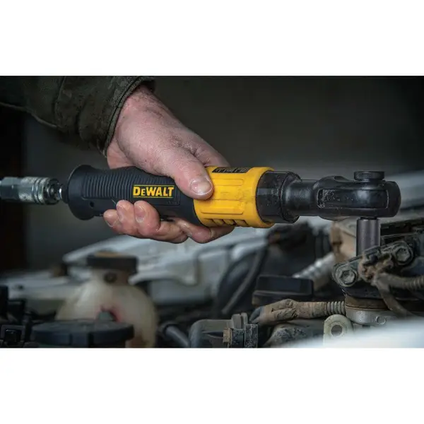 DEWALT 3/8 Air Ratchet