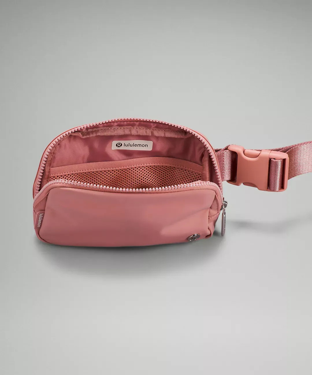 Everywhere Belt Bag 1L