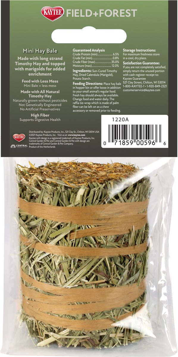 Field+Forest by Kaytee Mini Hay Bales Marigold Small Pet Hay， 3.5-oz bag